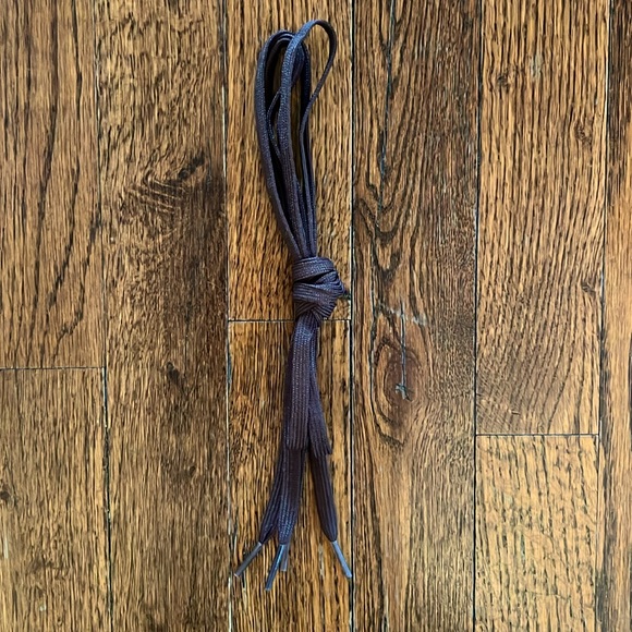 52” Brown Shoelaces. Never Used. Excellent condition. - Picture 1 of 1